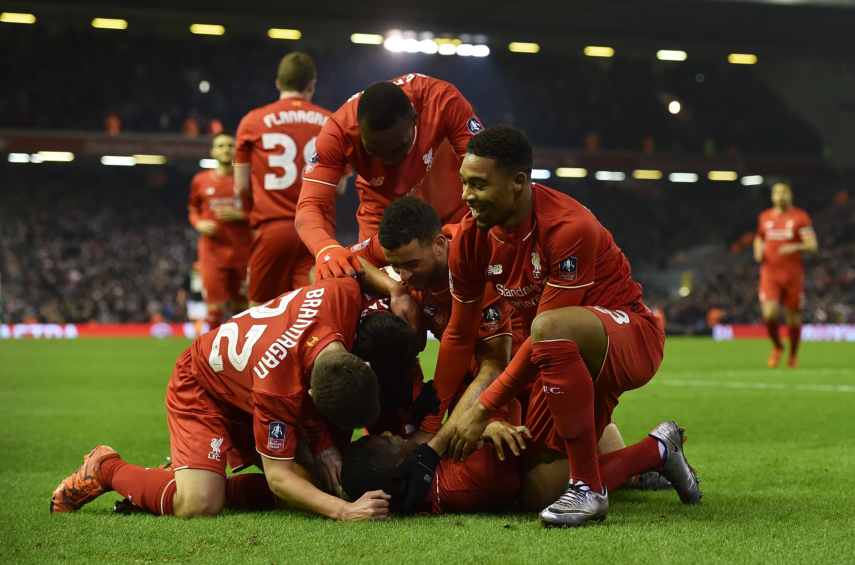 预测市场平台Robinhood与Crypto.com推出体育事件合约