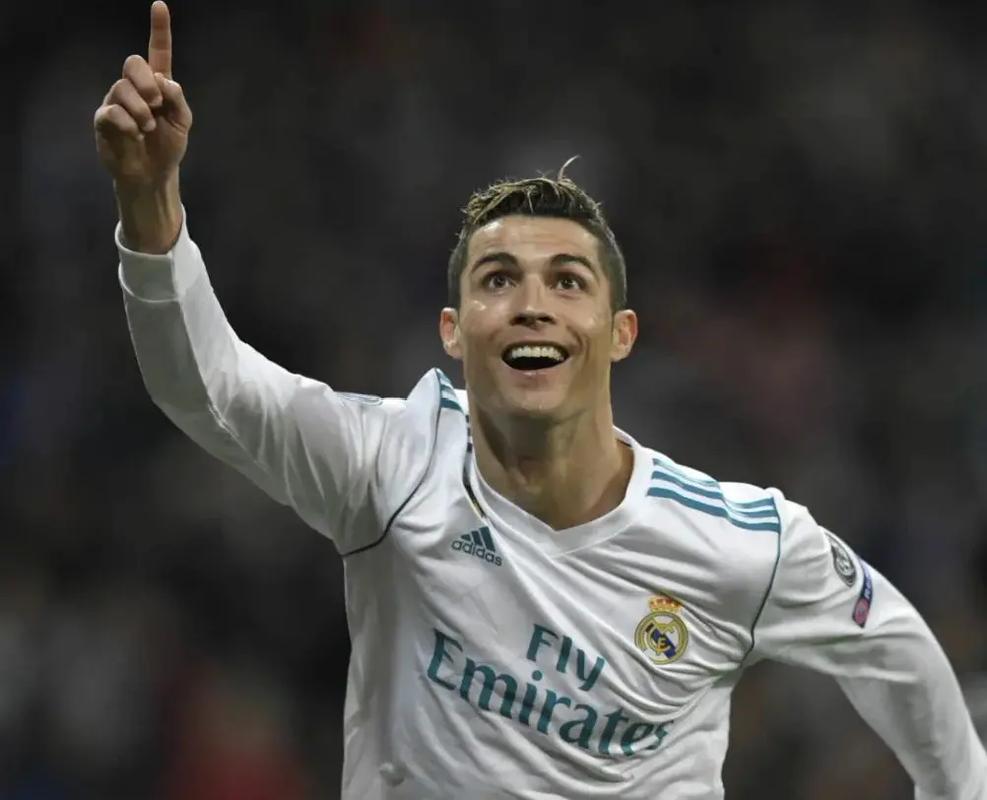 追平19年的自己！哈登今日首节27分，排在历史首节得分榜第五