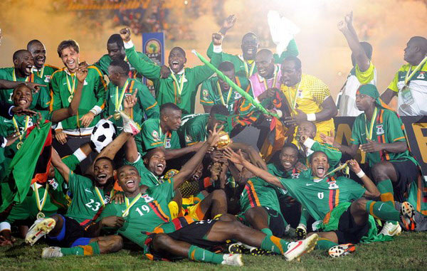 快船官方伤病报告显示保罗今天缺阵，原因是未随队