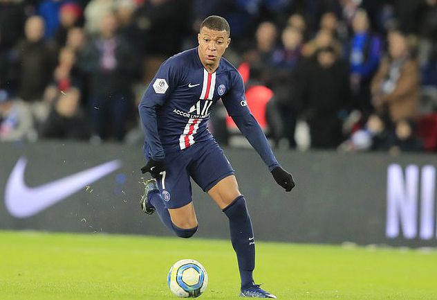 官方：费内巴切签下前狼队后卫塞梅多，双方签约两年