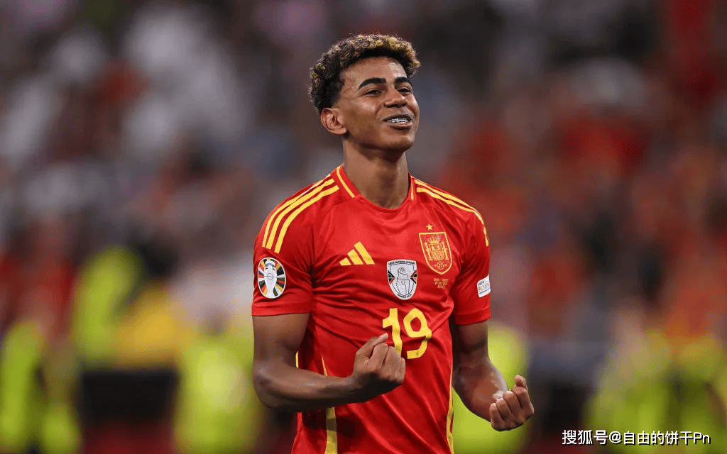 梅西社媒：感谢印度方的热情接待，祝愿印度足球有光明的未来（梅西发文：感谢印度热情款待，祝福印度足球前景光明）