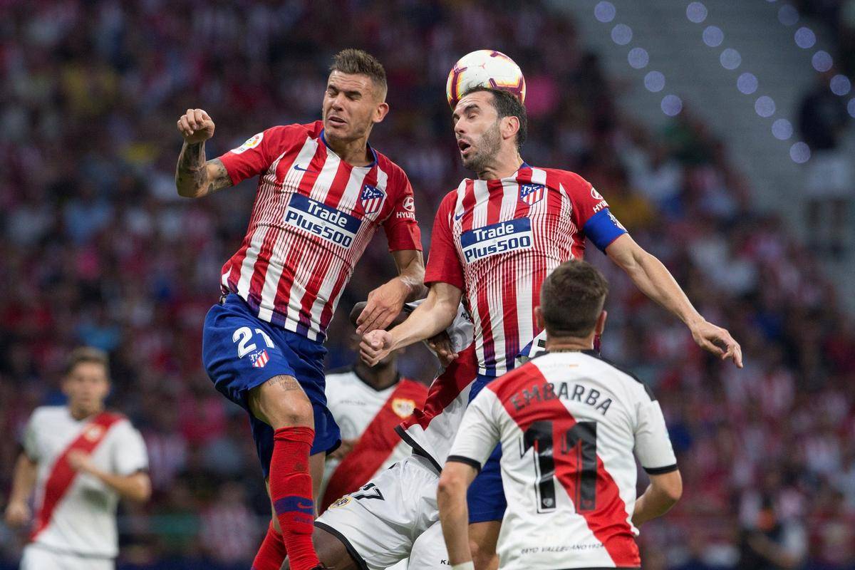 国足官方祝福魏祥鑫：期待以后为中国足球贡献更多力量（中国男足向魏祥鑫送上祝福：期待其未来为中国足球再立新功）