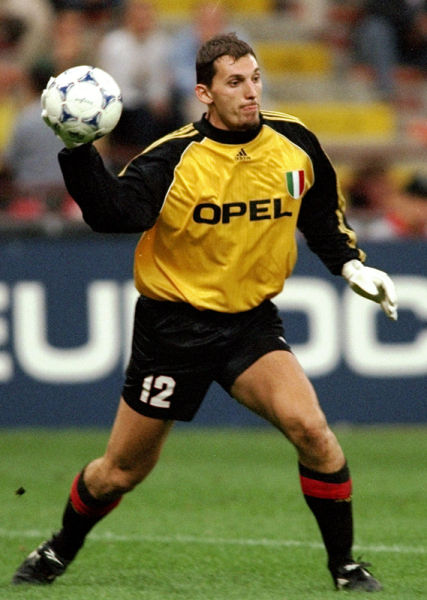 首开记录，佩莱格里尼当选罗马vs乌迪内斯全场最佳