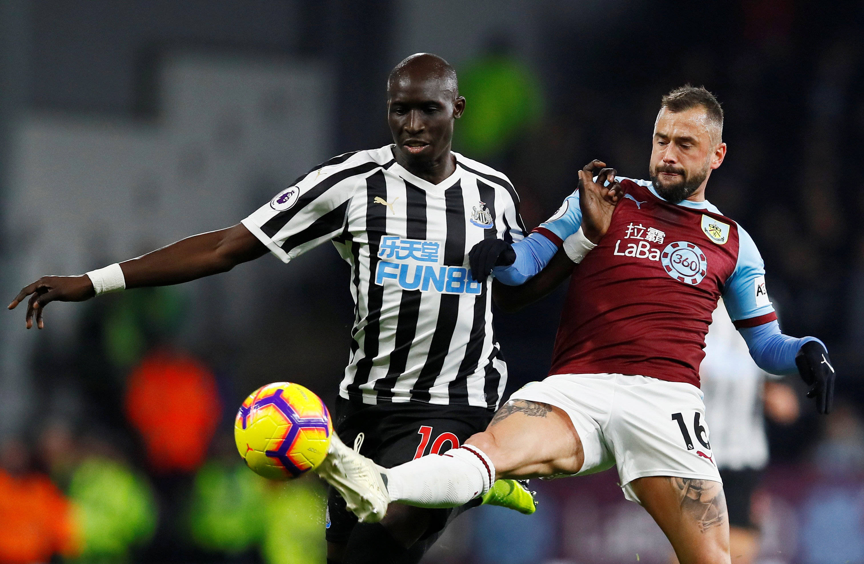 2025意大利足球盛典评最佳阵：劳塔罗领衔，国米5人入选（2025意甲年度最佳阵容揭晓：劳塔罗领军，国米五将上榜）