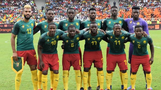 热搜第一！#泰勒斯威夫特官宣订婚 ，男方是知名橄榄球球星