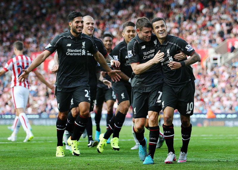 本赛季库追巴同时在场时，勇士攻防效率和净效率均为联盟第二